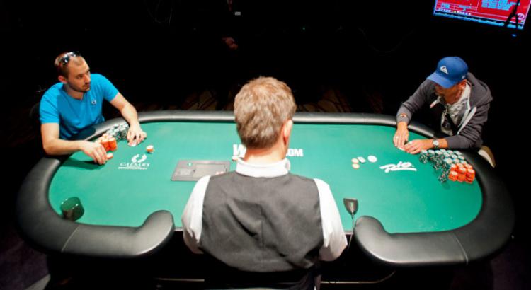 Десять советов для игры в хедз-ап покер Подстраивание под оппонента